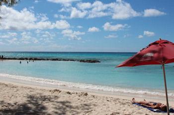 Southern Surf Beach Apartments Rockley Eksteriør bilde
